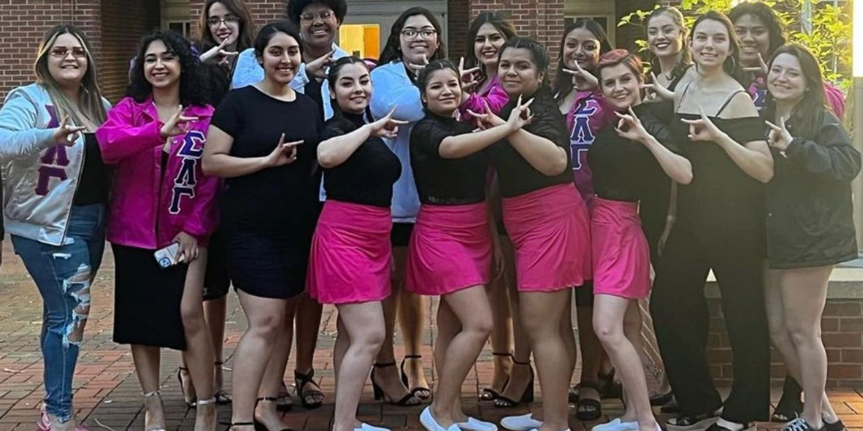 Sigma Lambda Gamma